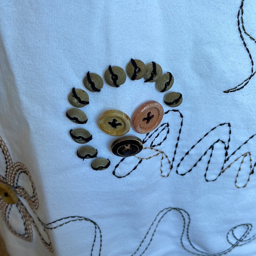 Hearts of Palm gorgeous ‘Joie Soleil’ blouse w/button and embroidered details XL - Picture 6 of 8